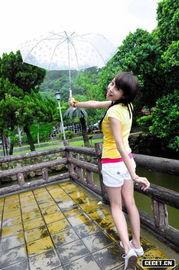 公园里的女孩,青春足迹与心灵轨迹